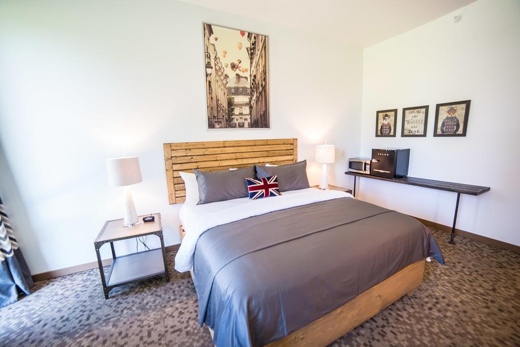 Okoboji Commons Hotel 外观 照片