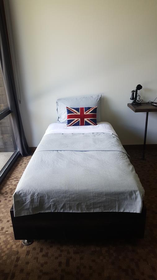 Okoboji Commons Hotel 外观 照片